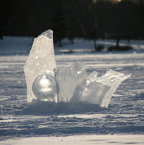 Fluted Ice Lantern Kit with Waterproof LED Puck Light with Remote -  Wintercraft